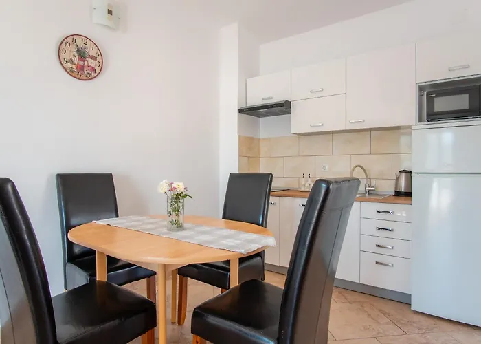 With Parking Space Pag - 22605 Apartman *